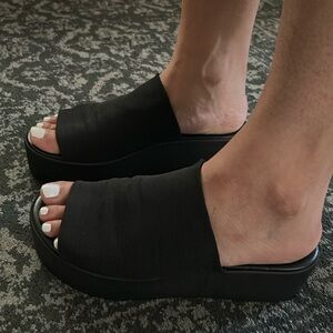 Black Platform Slide Sandals